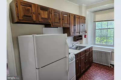 211 S Henderson Road #3, King of Prussia, PA 19406 - Photo 4