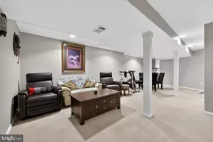88 Village Dr, Schwenksville, PA 19473 - Photo 22