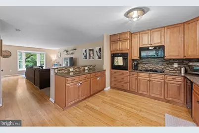 947 Dogwood Court, Pottstown, PA 19464 - Photo 6
