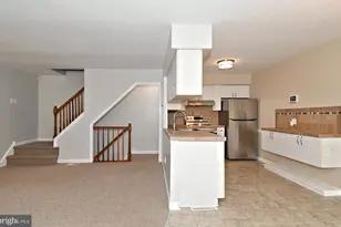 22 Fitzwatertown Rd, Willow Grove, PA 19090 - Photo 4