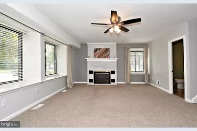 22 Fitzwatertown Road #UNIT A-10, Willow Grove, PA 19090 - Photo 6