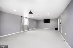 253 Fairfield Cir W, Royersford, PA 19468 - Photo 20