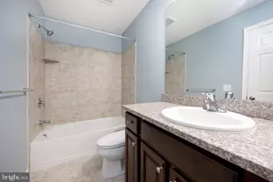 253 Fairfield Cir W, Royersford, PA 19468 - Photo 36