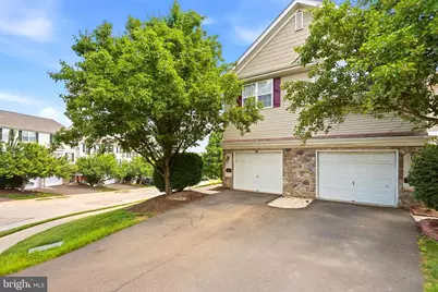 404 Fort Hill Circle, Fort Washington, PA 19034 - Photo 1