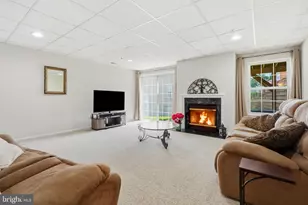 404 Fort Hill Cir, Fort Washington, PA 19034 - Photo 6