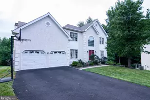 1410 Merlin Cir, Audubon, PA 19403 - Photo 2
