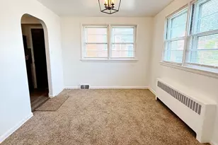 633 Noble St, Norristown, PA 19401 - Photo 6