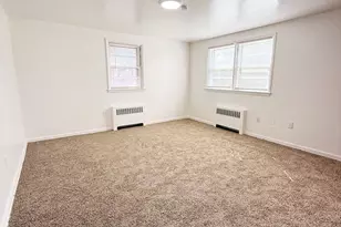 633 Noble St, Norristown, PA 19401 - Photo 8