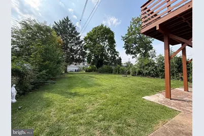 633 Noble Street, Norristown, PA 19401 - Photo 14