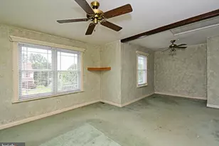 121 Anjou Ct, Telford, PA 18969 - Photo 30
