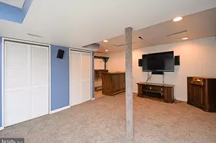 121 Anjou Ct, Telford, PA 18969 - Photo 42