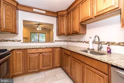 108 Susan Constant Court #8, Norristown, PA 19401 - Photo 6