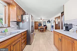 3070 Middle Creek Rd, Gilbertsville, PA 19525 - Photo 10