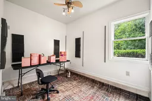 250 Kerrwood Dr, Wayne, PA 19087 - Photo 24
