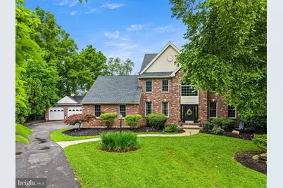 250 Kerrwood Drive, Wayne, PA 19087 - Photo 2