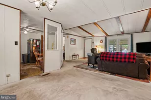 1014 Cherrywood Ct, North Wales, PA 19454 - Photo 8