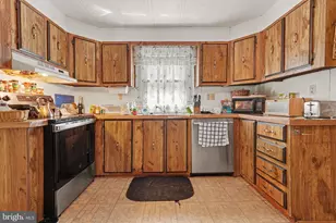1014 Cherrywood Ct, North Wales, PA 19454 - Photo 12