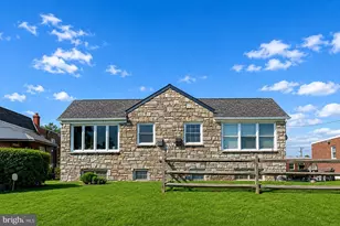 506 Glenn Valley Dr, Norristown, PA 19401 - Photo 1