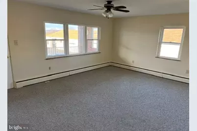 859 Main Street, Pennsburg, PA 18073 - Photo 4