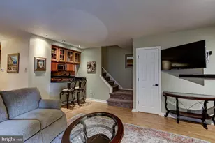 22 Fitzwatertown Rd, Willow Grove, PA 19090 - Photo 8
