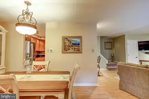 22 Fitzwatertown Rd, Willow Grove, PA 19090 - Photo 14