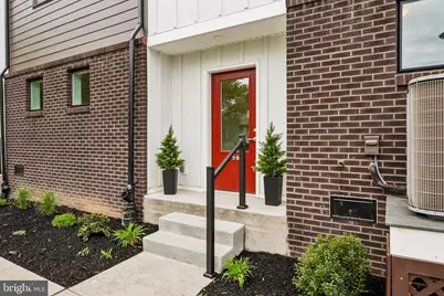 956 Riverplace Drive #56, Conshohocken, PA 19428 - Photo 2