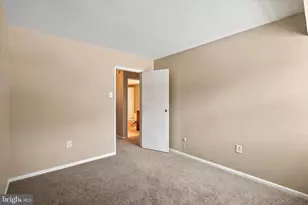 114 Meadowview Ln, Mont Clare, PA 19453 - Photo 16