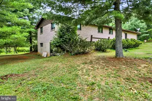 640 Layfield Rd, Perkiomenville, PA 18074 - Photo 4
