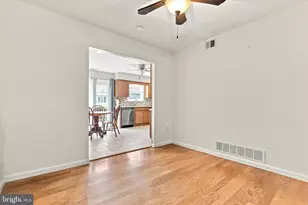402 Centennial Ct, Lansdale, PA 19446 - Photo 6