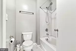 402 Centennial Ct, Lansdale, PA 19446 - Photo 16