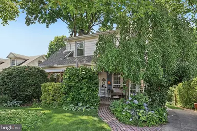 8228 Cadwalader Avenue, Elkins Park, PA 19027 - Photo 2