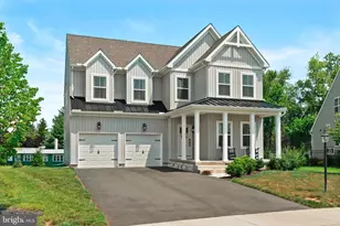 15 Patricia Dr, Trappe, PA 19426 - Photo 2