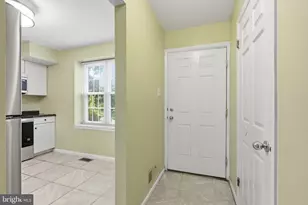 104 Hopkins Ct, North Wales, PA 19454 - Photo 6