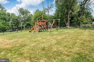 121 Pinetown Rd, Norristown, PA 19403 - Photo 74