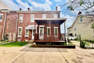 940 Queen St, Pottstown, PA 19464 - Photo 1