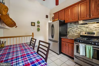 27 Camelot Drive, Plymouth Meeting, PA 19462 - Photo 10