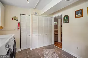 27 Camelot Dr, Plymouth Meeting, PA 19462 - Photo 20