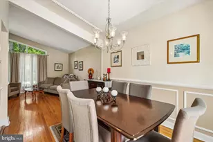 27 Camelot Dr, Plymouth Meeting, PA 19462 - Photo 8