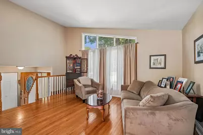 27 Camelot Drive, Plymouth Meeting, PA 19462 - Photo 6