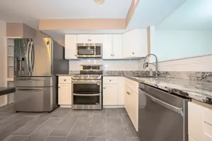 403 Woodside Cir, Dresher, PA 19025 - Photo 8