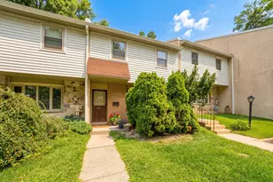 403 Woodside Cir, Dresher, PA 19025 - Photo 1