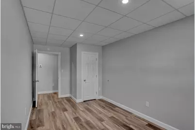 933 N Hanover Street #1ST FL, Pottstown, PA 19464 - Photo 12