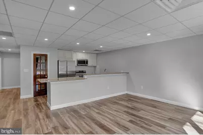 933 N Hanover Street #1ST FL, Pottstown, PA 19464 - Photo 4
