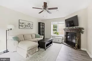 102 Rutledge Ct, North Wales, PA 19454 - Photo 4