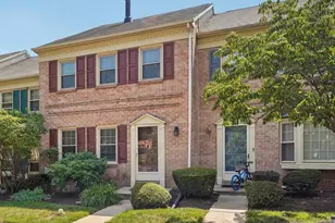 154 Lafayette Ct, Trappe, PA 19426 - Photo 2