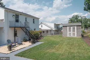 808 Bush St, Bridgeport, PA 19405 - Photo 40