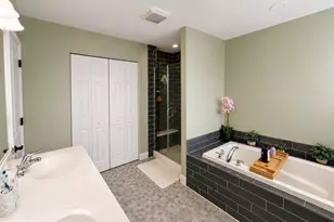 2120 Sunnyvale Dr, Pennsburg, PA 18073 - Photo 24