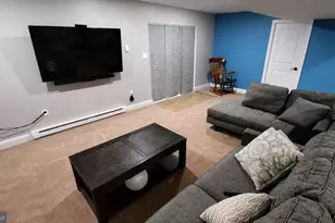 2120 Sunnyvale Dr, Pennsburg, PA 18073 - Photo 28