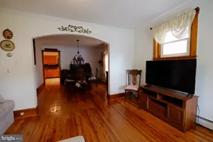 38 E 4th St, Lansdale, PA 19446 - Photo 8