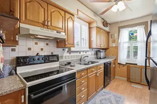 915 E Walnut St, North Wales, PA 19454 - Photo 10